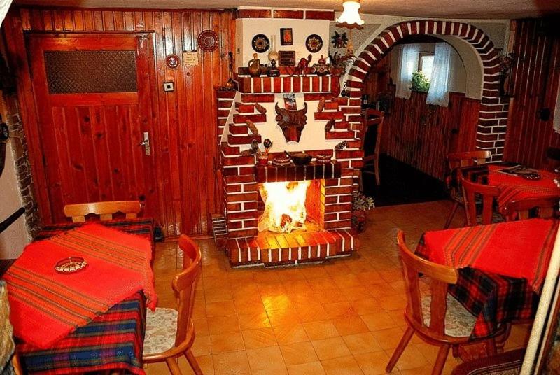 Mavrikova Kushta Hotel Bansko Ngoại thất bức ảnh